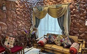 Colonel'S Abode